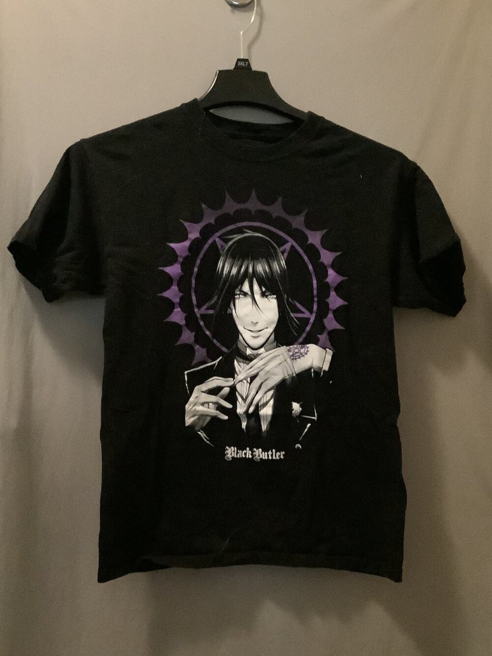 Black Butler Sebastian Michaelis Anime Graphic T-Shirt Youth/Juniors Medium